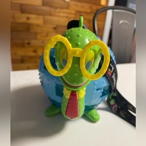 Disney Disneyland Main Street Electrical Parade 50th Turtle Light Up Sipper Cup